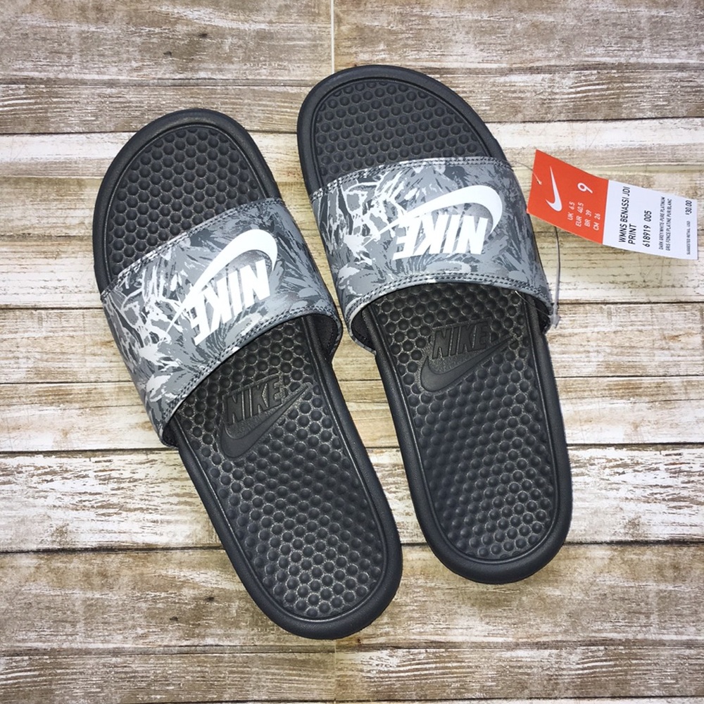 NWT Nike slides
